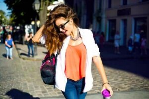 Dodatki i akcesoria - 4 nowe trendy dla kobiet na lato