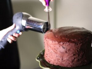 Suszarka do włosów: Twój nowy sojusznik w domu