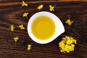 Olej rzepakowy - wszystko, co musisz o nim wiedzieć