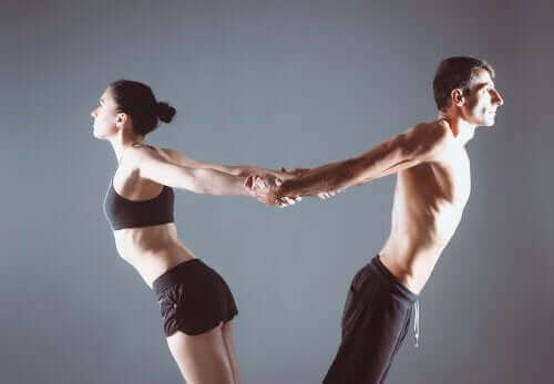 Joga par - ramiona
