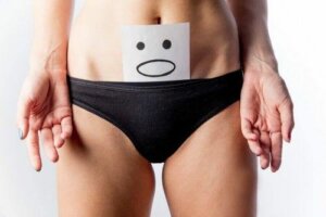 Pomenopauzalne zanikowe zapalenie pochwy - jak sobie z nim poradzić?