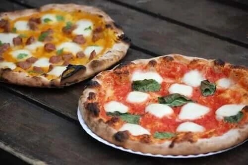 Pizza w stylu neapolitańskim