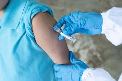 Szczepionka przeciwko polio – wszystko, co musisz o niej wiedzieć