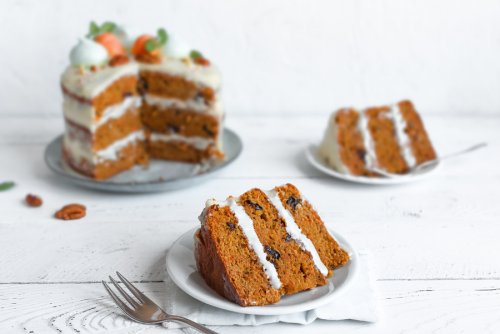 2 pyszne i łatwe przepisy na ciasto marchewkowe
