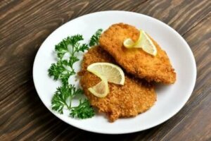 Argentyńska milanesa z nadzieniem - jak ją przygotować