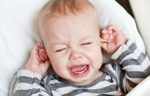 Zapalenie ucha u dziecka: jak ją zwalczyć?