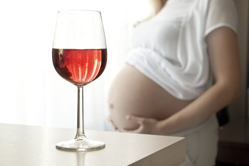 Picie alkoholu podczas ciąży