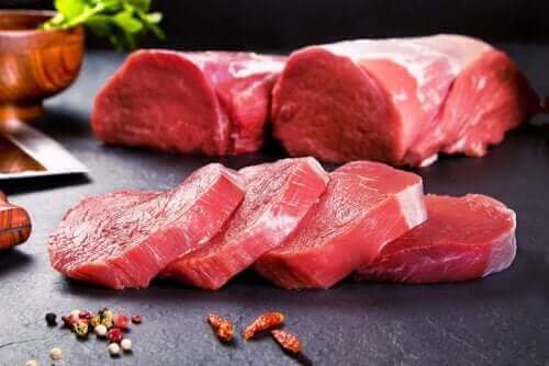Czerwone mięso a hiperurykemia