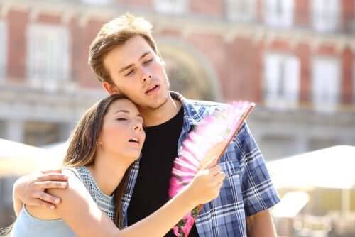 Jeśli nie masz klimatyzacji musisz zadbać o zachowanie chłodu w domu.