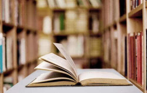 Biblioterapia: charakterystyka i zalety