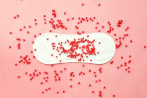 Menorrhagia: objawy i sposoby leczenia obfitego okresu