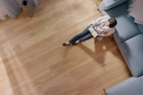 Drewniana podłoga w domu: zalety i wady