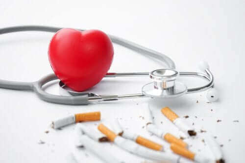 W jaki sposób palenie wpływa na serce?