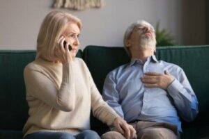 Pierwsza pomoc dla seniorów - dowiedz się więcej!