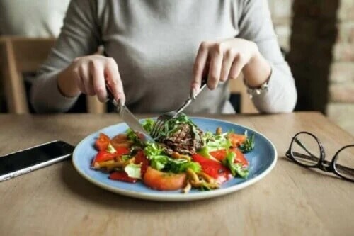 Dowiedz się, jak Talerz Zdrowego Odżywiania może poprawić Twoją dietę