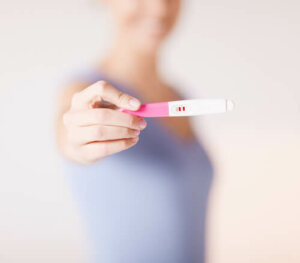 Jakie są pierwsze objawy ciąży?