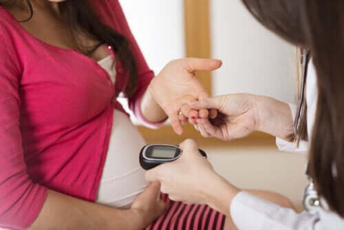 Cukrzyca w czasie ciąży: przyczyny i leczenie