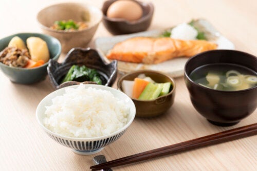 Czym się charakteryzuje dieta azjatycka?