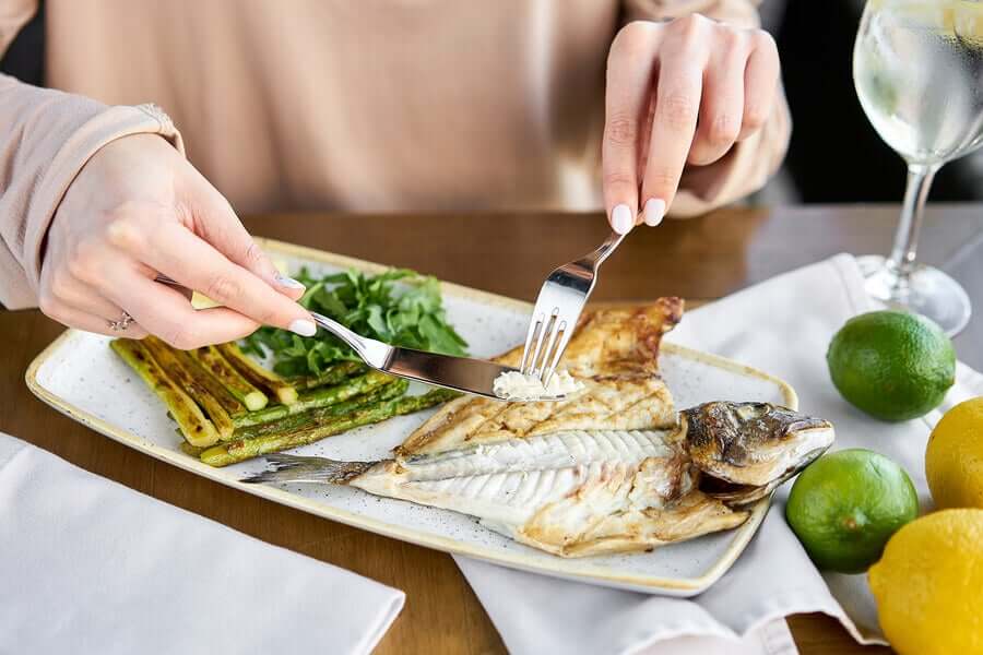 Dieta niskowęglowodanowa na odchudzanie: co musisz wiedzieć