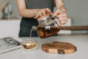 4 przepisy na napar z miodu dla poprawy zdrowia
