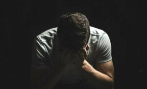 Jakie typowe nawyki mają osoby autodestrukcyjne