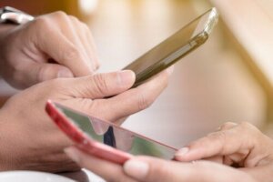 Top 10 telefonów komórkowych emitujących najwięcej promieniowania