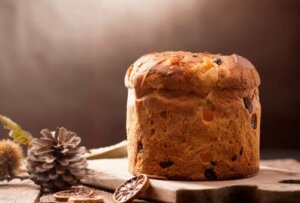Klasyczny przepis na świąteczny chleb Panettone