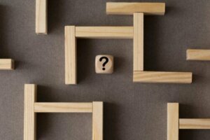 Sen o labiryncie — czy ma jakieś konkretne znaczenie?