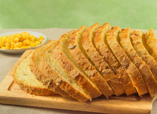 Przepis na tradycyjny meksykański chleb kukurydziany