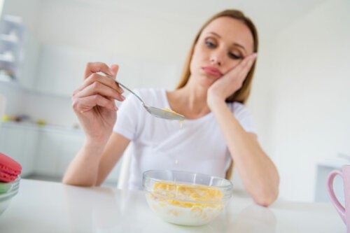 Jedzenie z nudów – poznaj sposoby, jak go uniknąć