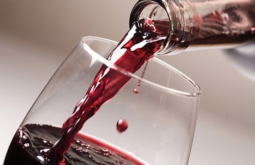 Czy codzienne picie wina może przynosić korzyści?