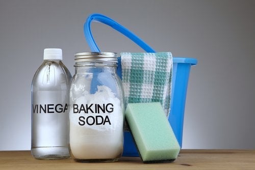 Domowe środki czystości - kilka sposobów na to, jak je robić