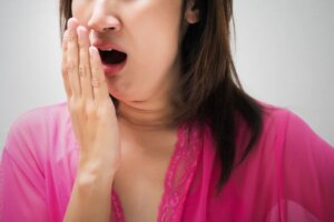 Halitoza - jak w naturalny sposób wyleczyć się z problemu?