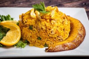 Ryż kolumbijski z kurczakiem: zdrowy, smaczny i tani przepis