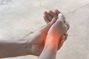 Zespół cieśni nadgarstka - do czego może doprowadzić?