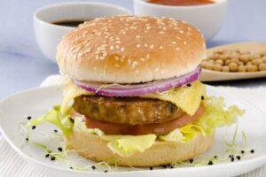 Przepis na pyszny wegański burger sojowy