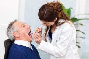Rak szczęki: objawy, diagnoza i leczenie