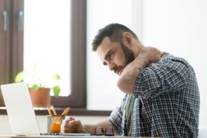 Najczęstsze możliwe przyczyny, które powodują bóle ciała