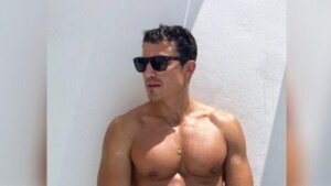 Wymagająca dieta i trening Álexa Gonzáleza w celu utrzymania abs ze stali