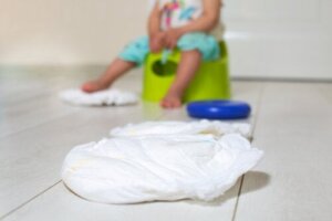 Kiedy Twoje dziecko może przestać używać pieluchy na noc?