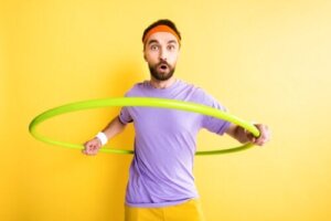 Hula hop: co powinnaś wiedzieć o tym trendzie TikTok