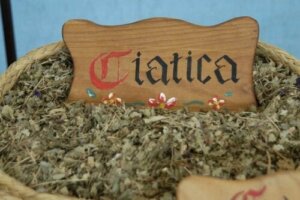 Domowe i naturalne środki na złagodzenie rwy kulszowej