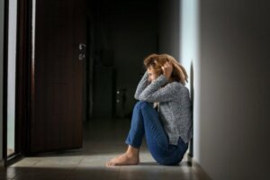 Wczesne objawy psychozy, o których powinieneś wiedzieć