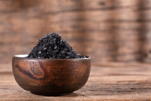 Czym jest czarna sól i do czego służy?