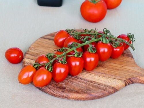 Pomidor koktajlowy: składniki odżywcze, korzyści i zastosowania