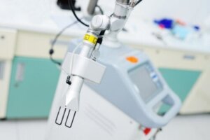Ablacja laserowa: wszystko o tej technice chirurgicznej