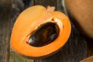 Pouteria sapota - zalety wynikające z jedzenia owocu