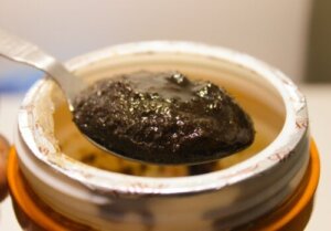 Chyawanprash: wartość odżywcza i zastosowania indyjskiego dżemu