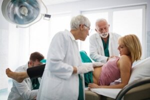 Poród - różne możliwości i ich charakterystyka