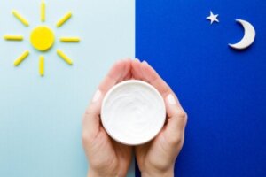 Kremy na dzień i na noc: jakie są między nimi różnice?